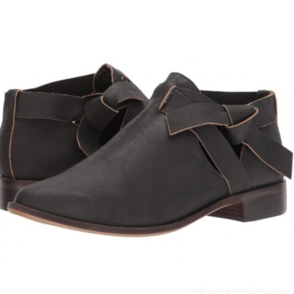 KELSI DAGGER Ashton Ankle Tie Booties Black Size 8